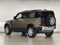 Land Rover Defender 110 P300 S 2025-5