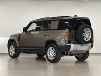 Land Rover Defender 110 P300 S 2025-7