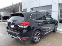 2023 Subaru FORESTER Premier-4