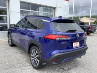 2022 Toyota COROLLA CROSS XLE-5