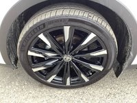 25 Toyota CROWN Platinum-7