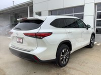 2021 Toyota HIGHLANDER XLE-4