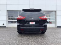 2020 Toyota SIENNA LE-7