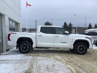 25 Toyota TUNDRA 4X4 SR-3