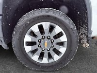 Chevrolet Silverado 2500HD Custom 2024-5