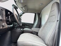 GMC Savana Commercial Cutaway WORK 2025-7