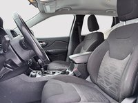 2020 Jeep Cherokee Altitude-7