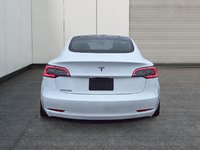2023 Tesla Model 3-2