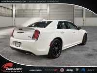 Chrysler 300 S 2023-5