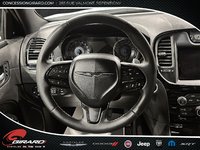 Chrysler 300 S 2023-15