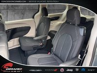 Chrysler Grand Caravan SXT 2024-13
