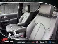 Chrysler Grand Caravan SXT 2025-15