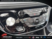 Chrysler Pacifica Hybrid PINNACLE 2024-19