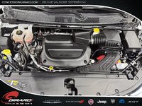 Chrysler Pacifica Touring 2023-10