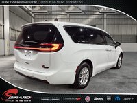 Chrysler Pacifica Touring 2023-5