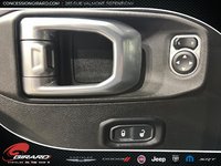 2022 Jeep Gladiator Willys-14