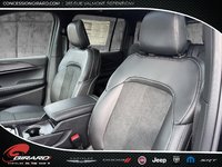 Jeep Grand Cherokee LAREDO ALTITUDE 2025-10