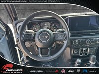 2025 Jeep Wrangler 4-Door SPORT-12