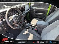 Jeep Wrangler 4-Door WILLYS 2025-9