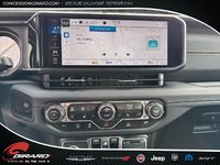 Jeep Wrangler 4-Door SAHARA 2025-15