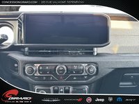 2025 Jeep Wrangler 4-Door WILLYS-13