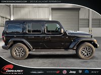 Jeep Wrangler 4-Door SAHARA 2025-3