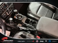 Jeep Wrangler Sahara Altitude 2023-20