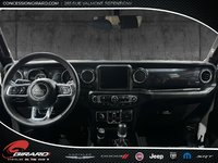 Jeep Wrangler Sahara Altitude 2023-14