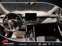 Toyota Corolla Cross LE 2023-13