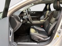 2024 Volvo S60 B5 CORE CUIR TOIT PANO NAV 4RM-6