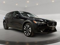 Volvo V60 B5 CROSS COUNTRY PLUS CUIR TOIT PANO NAV 4RM 2025-2
