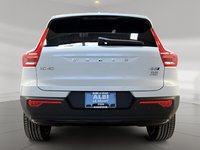2023 Volvo XC40 ULTIMATE DARK CUIR TOIT PANO NAV 4RM-4