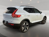 Volvo XC40 B5 PLUS CUIR TOIT PANO 4RM 2025-3