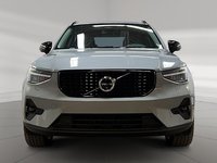 2025 Volvo XC40 B5 PLUS DARK CUIR TOIT PANO NAV 4RM-1