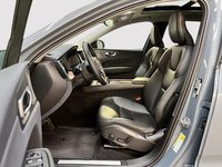 Volvo XC60 B5 PLUS CUIR TOIT PANO 4RM 2024-6