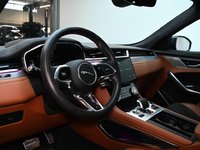 2025 Jaguar F-PACE P575 SVR 575 Edition-6