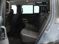 2023 Land Rover Defender S-3