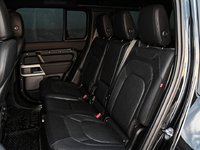 2024 Land Rover Defender X-Dynamic SE-3