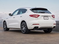 2018 Maserati Levante S GranLusso-1
