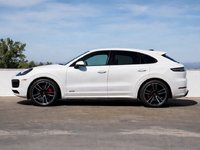 2023 Porsche Cayenne GTS-4