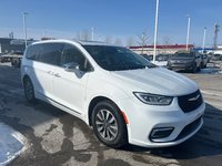2022 Chrysler Pacifica Hybrid Limited-6