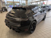 Porsche Macan GTS 2023-4