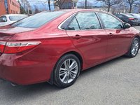 Toyota Camry SE 2015-3