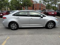 Toyota Corolla HYBRIDE LE AWD 2023-6