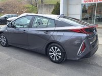 2022 Toyota PRIUS PRIME-4