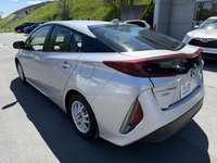 Toyota PRIUS PRIME LE 2022-3