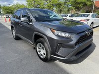 Toyota RAV4 LE AWD 2020-7