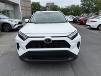 Toyota RAV4 XLE AWD 2022-6