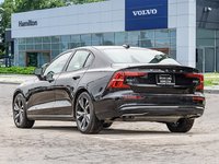 2024 Volvo S60 Core Dark Theme-4