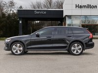 2025 Volvo V60 Cross Country Core-2